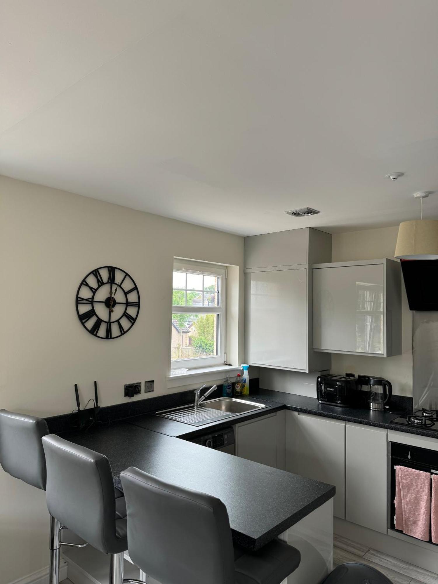 Modern 3 Bedroom Apartment In Markinch, Fife Exterior foto